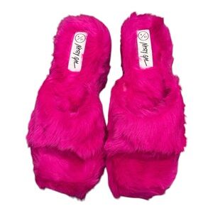 Nasty Gal‎ barbie slippers Sz 4